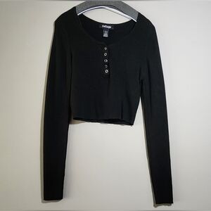 XL Refuge Black Ribbed Long Sleeve Cropped Top